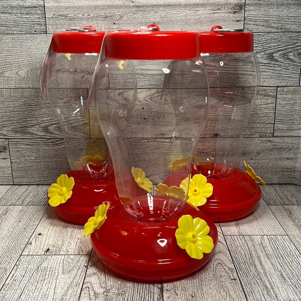 Set of 3. humming bird feeder
